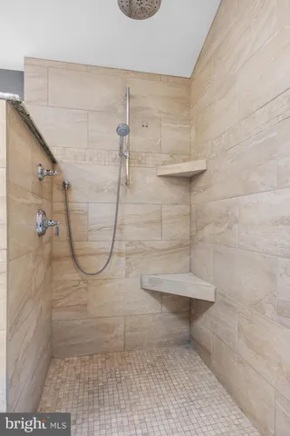 $750,000 | 2407 Riverton Road, Cinnaminson, NJ 08077