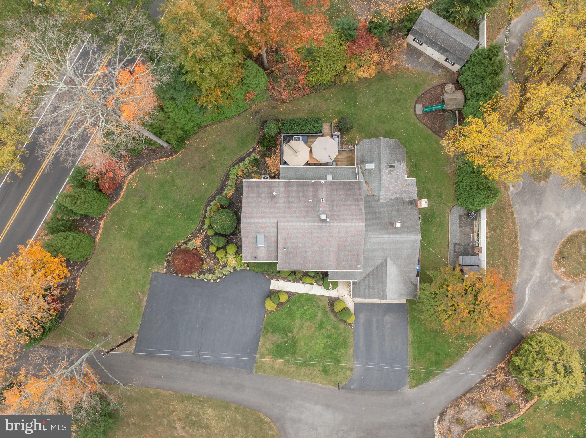 2407 Riverton Road Cinnaminson, NJ 08077 - Photo 51 of 54 an aerial view of a house with a yard