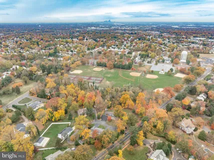 $750,000 | 2407 Riverton Road, Cinnaminson, NJ 08077