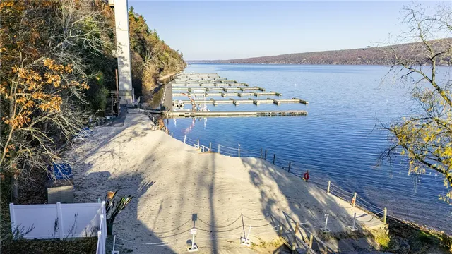 $439,900 | 5563 Lakewood Trail, South Bristol, NY 14424