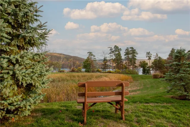 $439,900 | 5563 Lakewood Trail, South Bristol, NY 14424