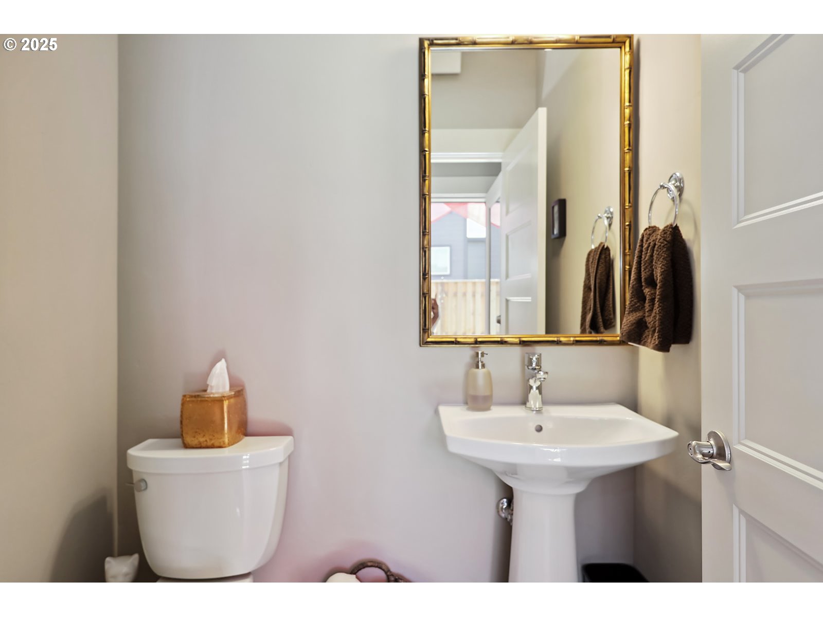 1250 29th Street Hood River, OR 97031 - Photo 17 of 47