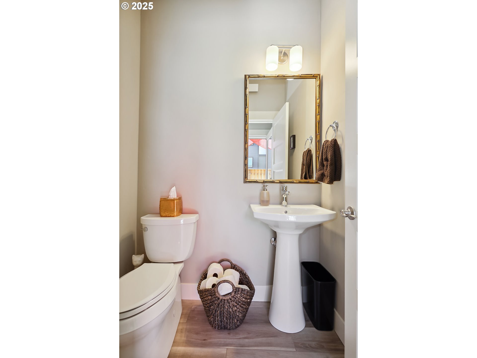 1250 29th Street Hood River, OR 97031 - Photo 18 of 47