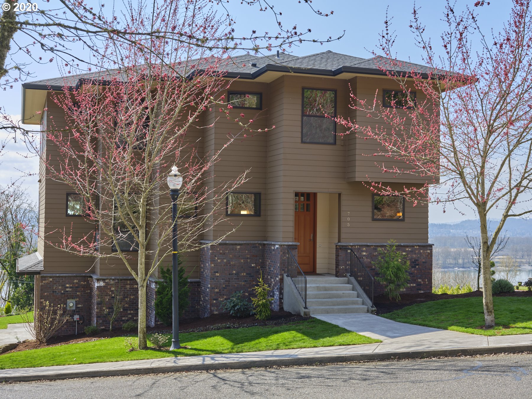 705 Northwest Grand Ridge Drive Camas, WA 98607 - Photo 1 of 32