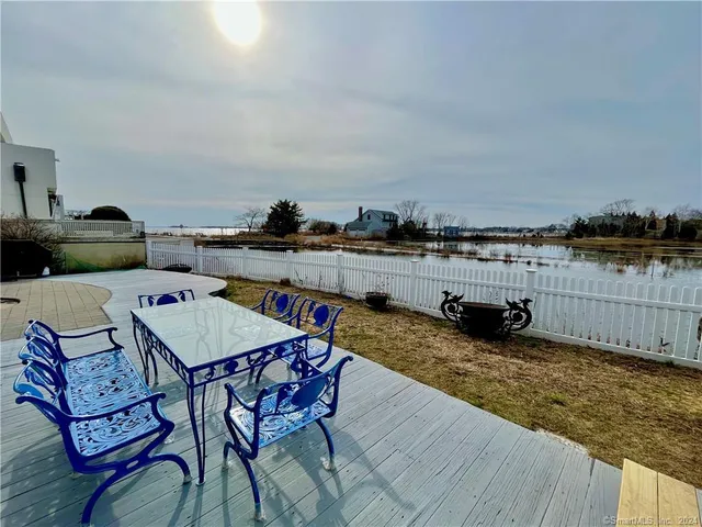 a view of a terrace with sitting area