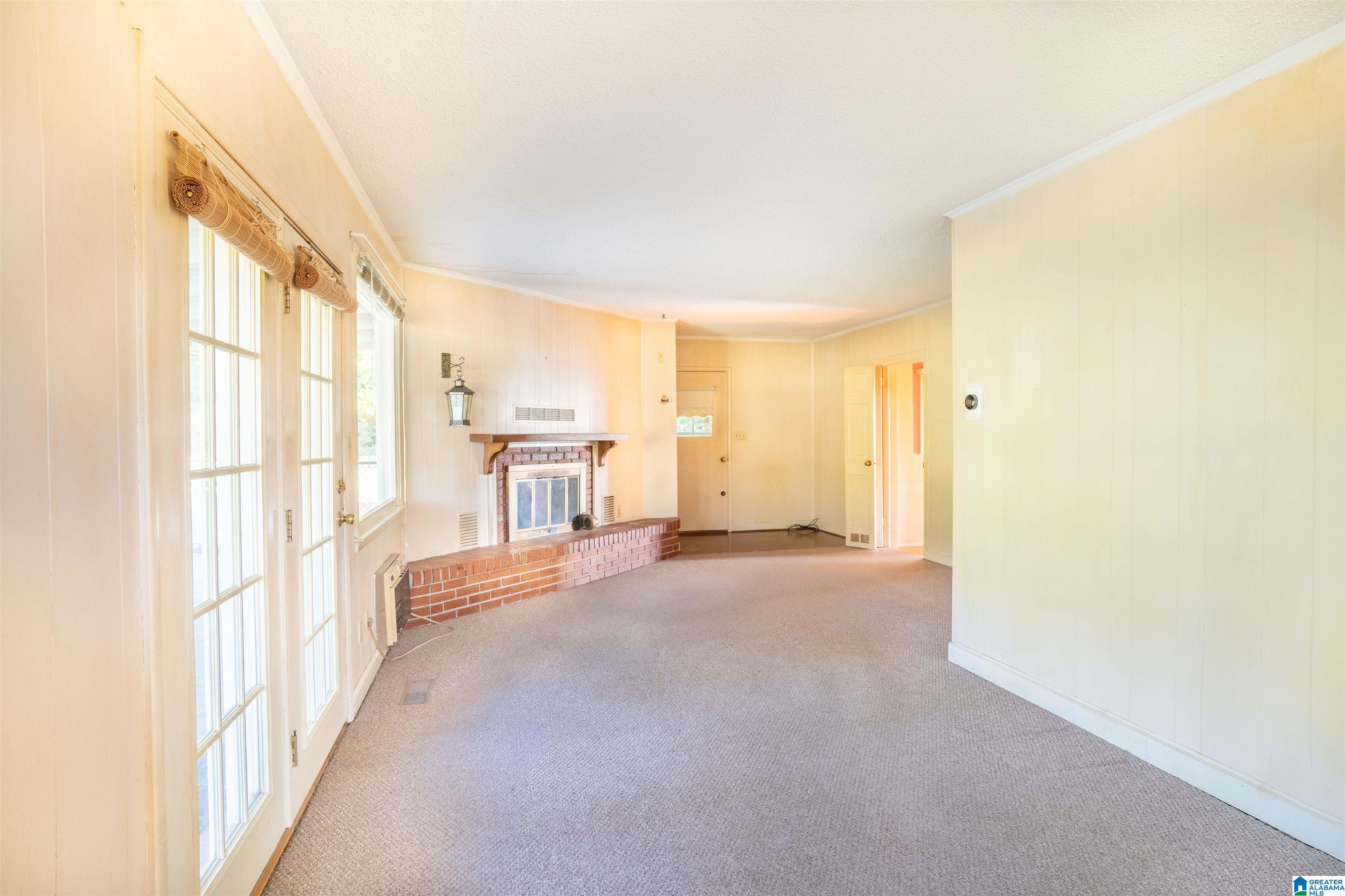 1107 Pelham Road North Jacksonville, AL 36265 - Photo 7 of 19