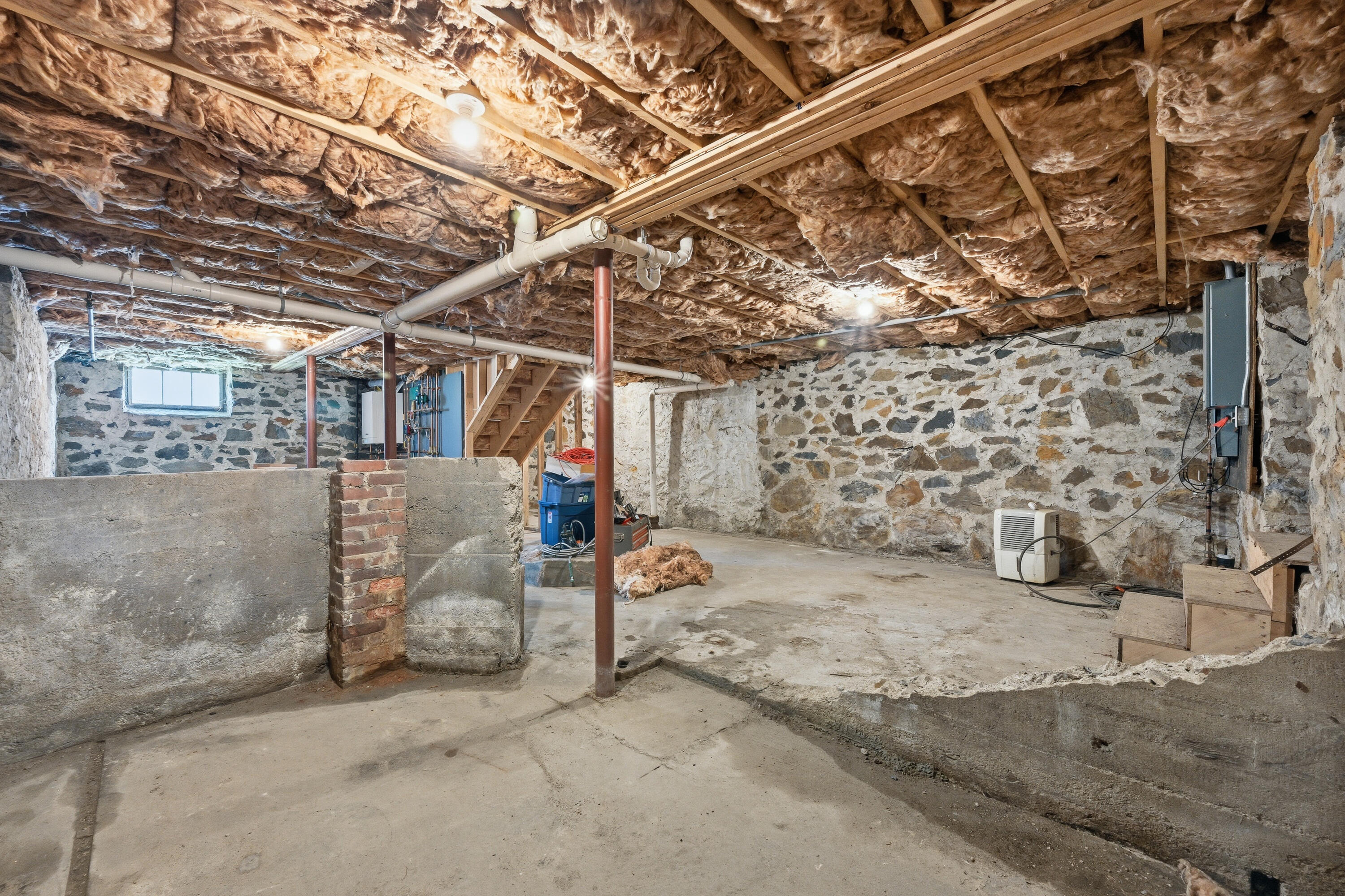 67 Whipple Road Kittery, ME 03904 - Photo 33 of 40 85-MPT72RX-LP-139