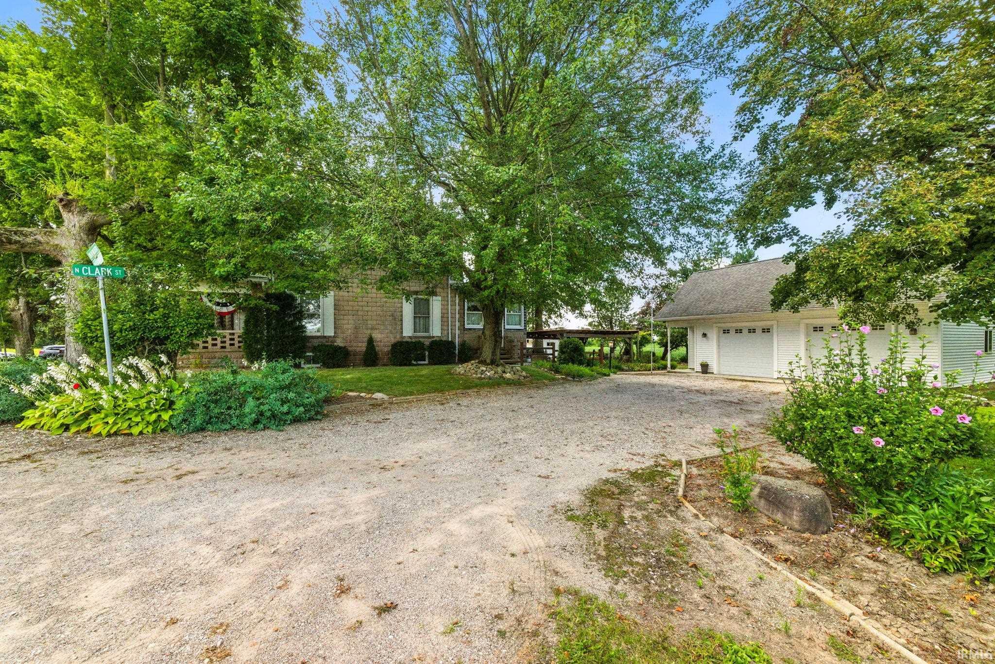 7255 West Mulberry Jefferson Road Mulberry, IN 46058 - Photo 4 of 36