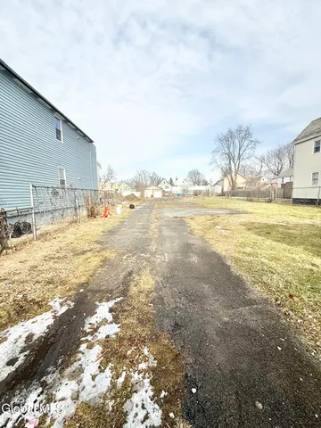 $324,000 | 821 Strong Street, Schenectady, NY 12307