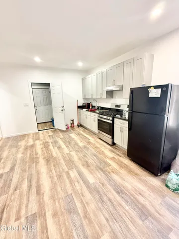 $324,000 | 821 Strong Street, Schenectady, NY 12307