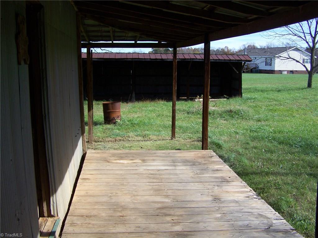 3448 Messick Road Jonesville, NC 28642 - Photo 21 of 28 Gallery Image 21