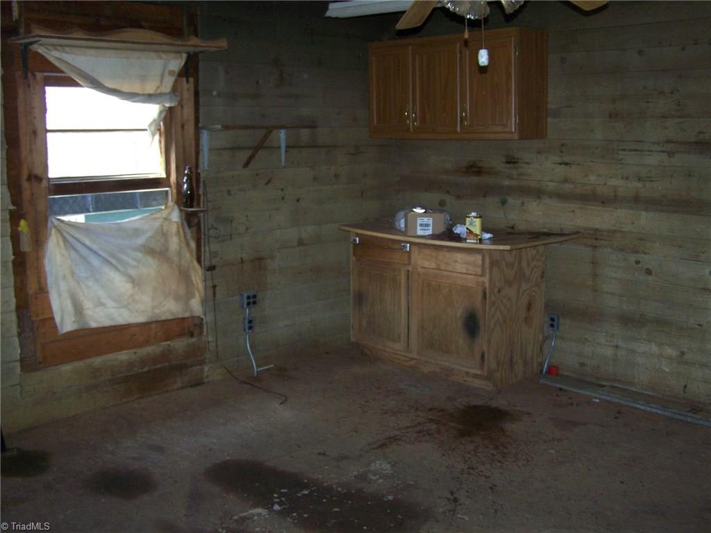 3448 Messick Road Jonesville, NC 28642 - Photo 26 of 28 Gallery Image 26