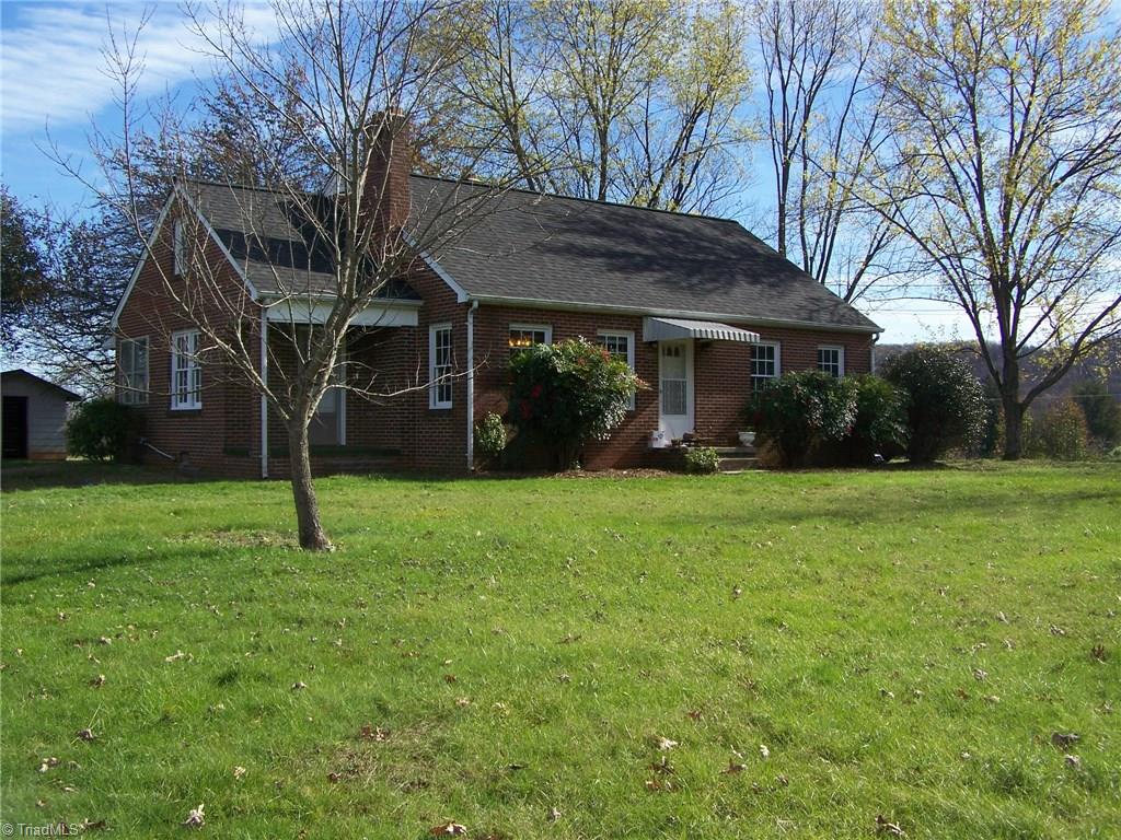 3448 Messick Road Jonesville, NC 28642 - Photo 7 of 28 Gallery Image 7