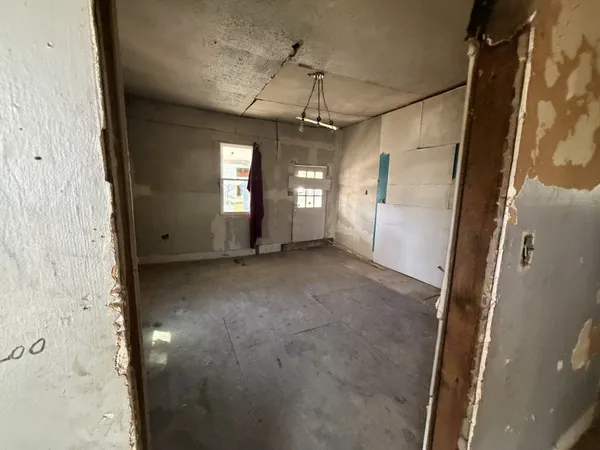 $35,000 | 230 North Morgan Street, Russellville, KY 42276