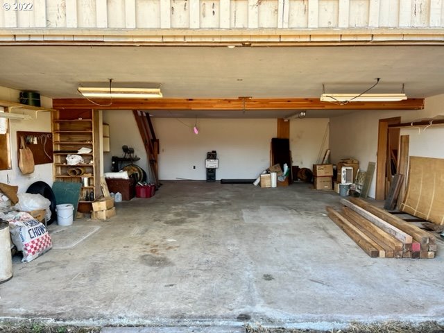 1012 Curry Road Roseburg, OR 97471 - Photo 28 of 36 Gallery Image 28