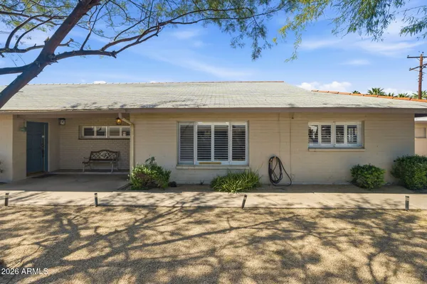 $2,350 | 3640 East Montecito Avenue, Unit 2, Phoenix, AZ 85018