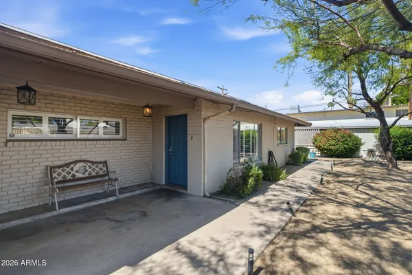 $2,350 | 3640 East Montecito Avenue, Unit 2, Phoenix, AZ 85018