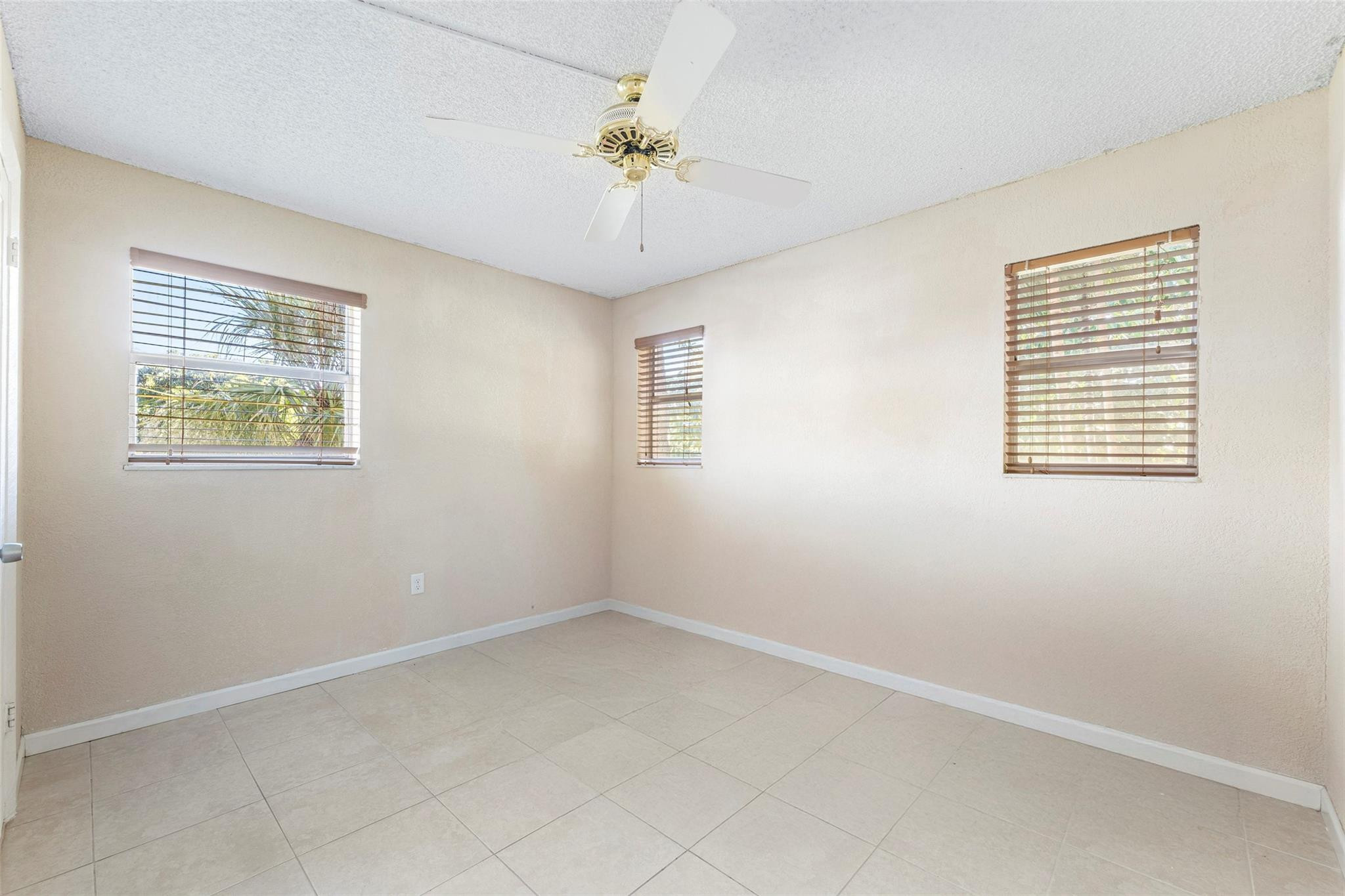 2720 North Pine Island Road, Unit 212 Sunrise, FL 33322 - Photo 10 of 46 Photo 10