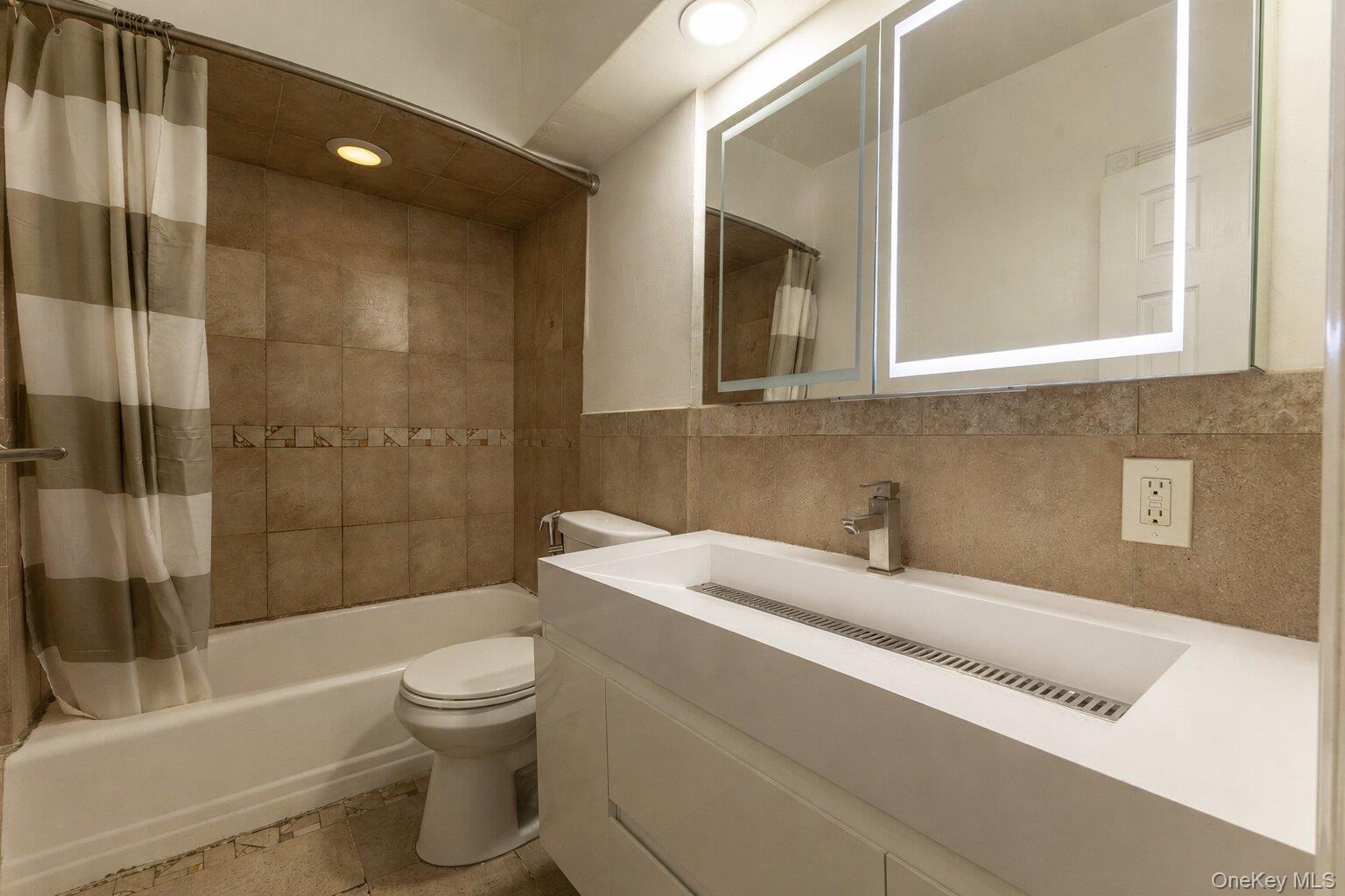 85-40 79th Street Queens, NY 11421 - Photo 22 of 31