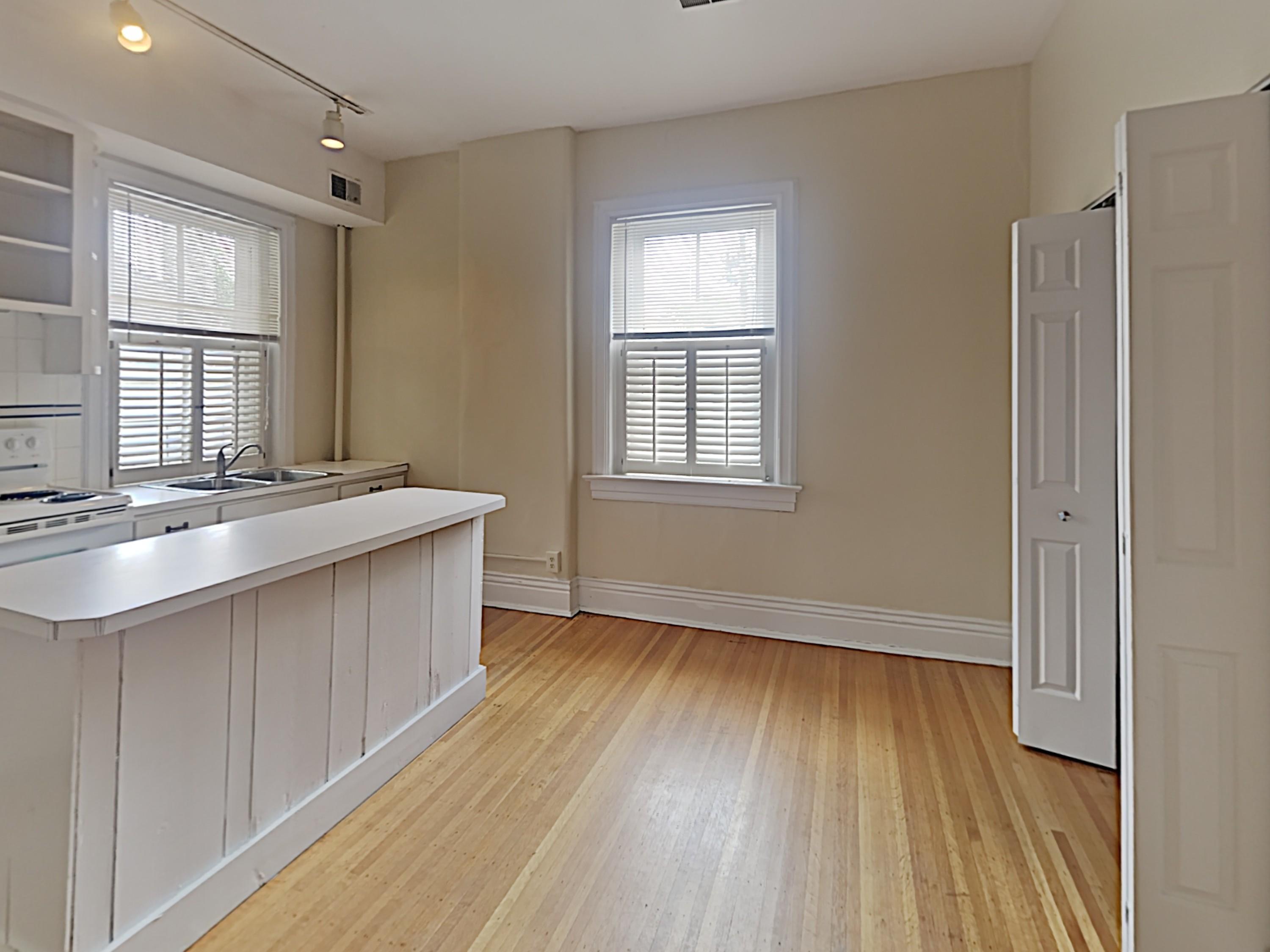 1083 Cherokee Road Louisville, KY 40204 - Photo 30 of 73 5_Image_c8mzAtL242