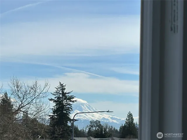 $597,500 | 13243 Ambaum Boulevard Southwest, Unit C, Burien, WA 98146