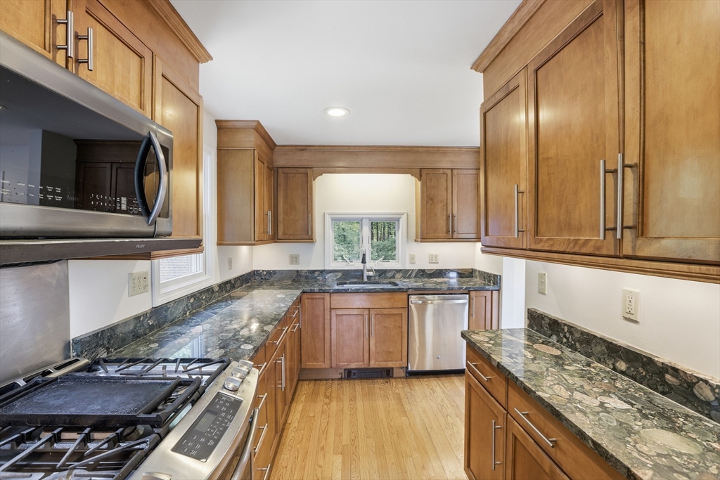 18 Deer Run Road Littleton, MA 01460 - Photo 21 of 39
