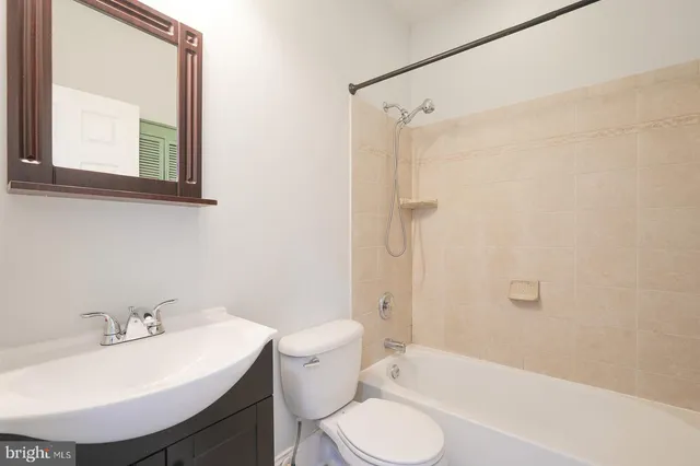 $525,000 | 304 South Camp Meade Road, Linthicum Heights, MD 21090