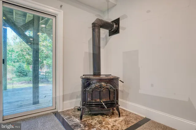 $525,000 | 304 South Camp Meade Road, Linthicum Heights, MD 21090