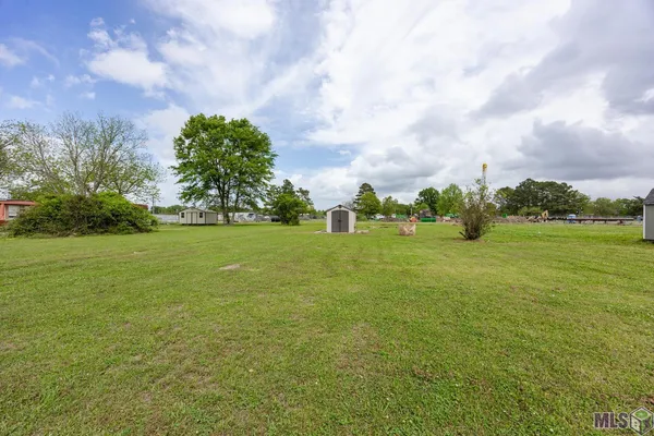 $165,000 | 8495 Newfield Drive, Livonia, LA 70755