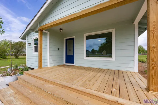 $165,000 | 8495 Newfield Drive, Livonia, LA 70755