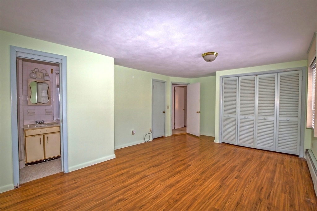 208 Birch Road Longmeadow, MA 01106 - Photo 18 of 31