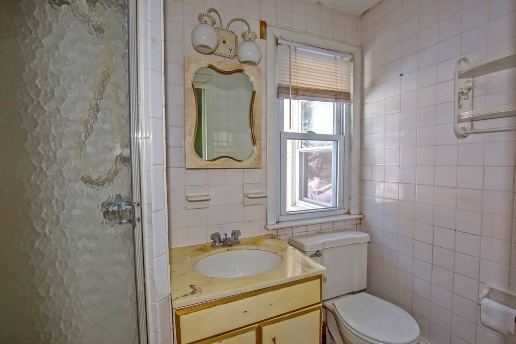 208 Birch Road Longmeadow, MA 01106 - Photo 20 of 31