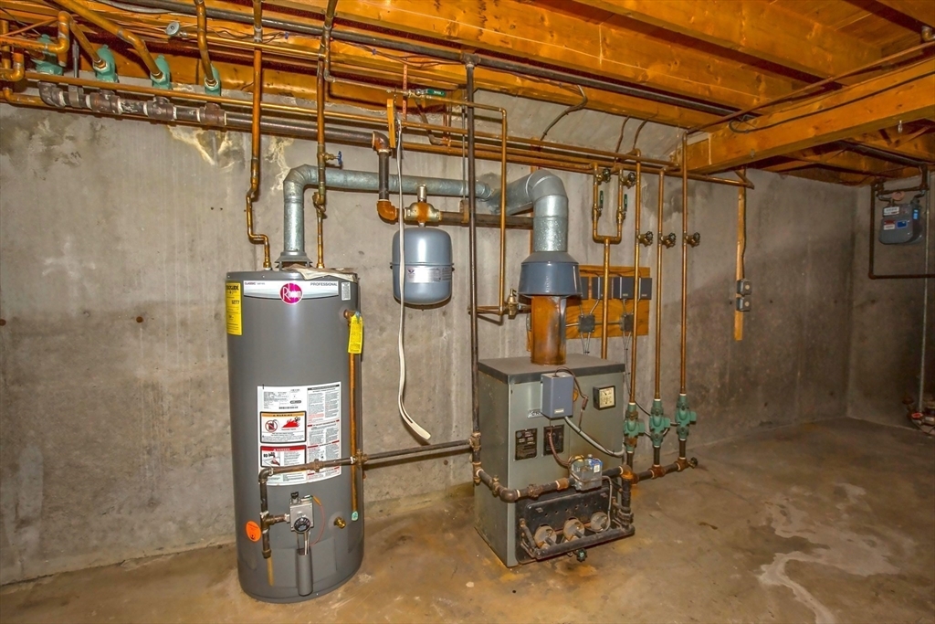 208 Birch Road Longmeadow, MA 01106 - Photo 29 of 31