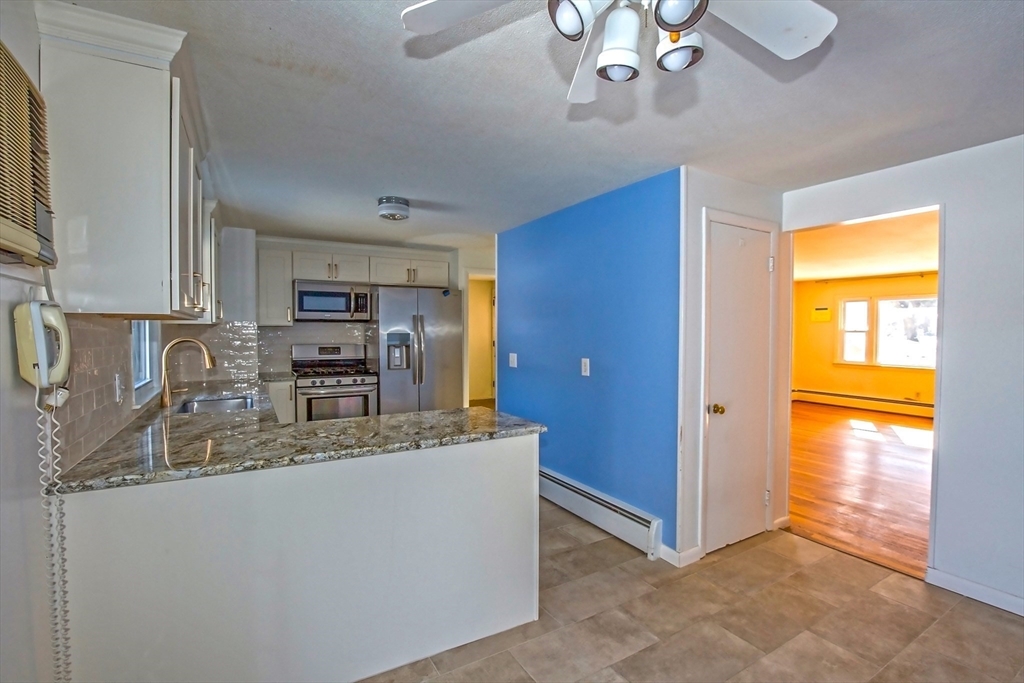 208 Birch Road Longmeadow, MA 01106 - Photo 5 of 31