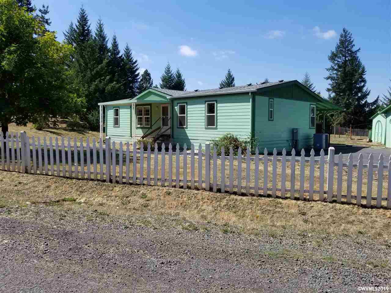 30549 Ridge Street Lebanon, OR 97355 - Photo 1 of 32 Gallery Image 1