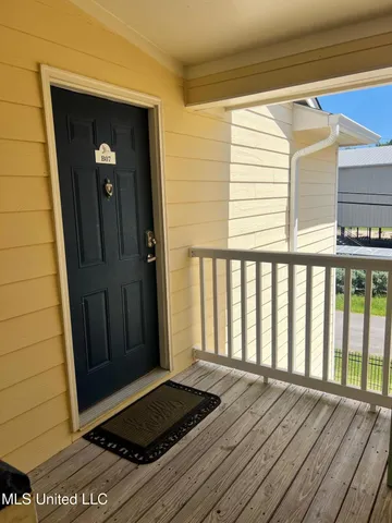 $2,000 | 2421 Beachview Drive, Unit B7, Ocean Springs, MS 39564