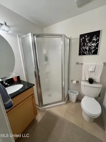 $2,000 | 2421 Beachview Drive, Unit B7, Ocean Springs, MS 39564