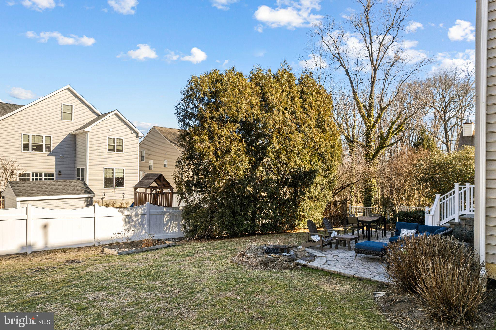 417 East Summit Avenue Haddonfield, NJ 08033 - Photo 33 of 34 a view of a patio with a yard