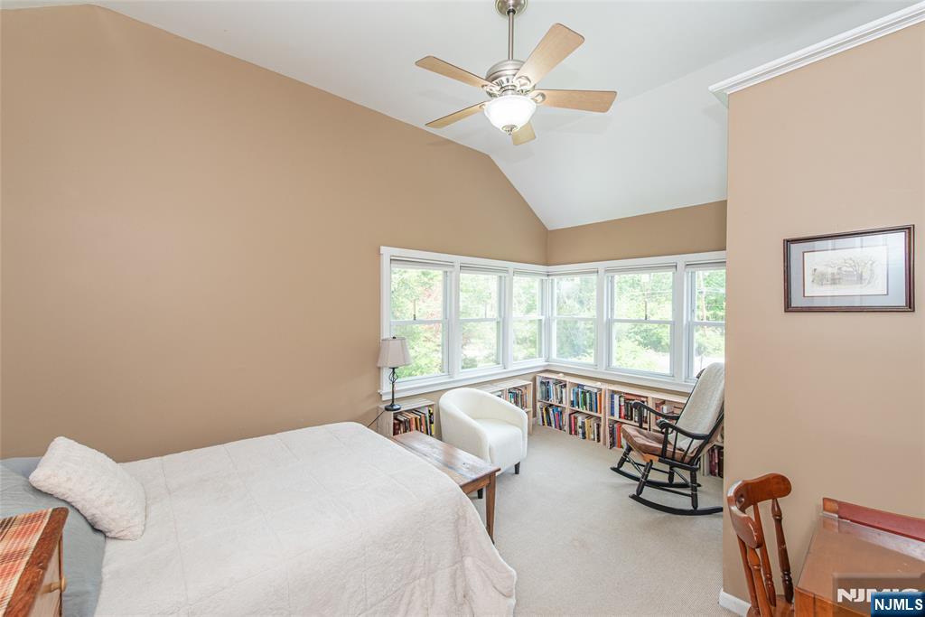 2 Red Mine Road Wanaque, NJ 07465 - Photo 11 of 28 Gallery Image 11