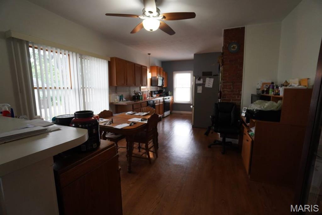 2013 4th Street Madison, IL 62060 - Photo 17 of 50