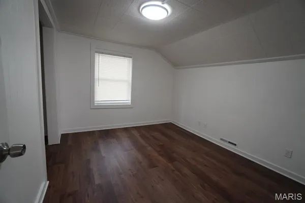 $119,000 | 2013 4th Street, Madison, IL 62060