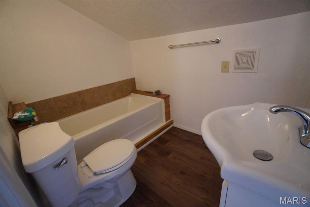 2013 4th Street Madison, IL 62060 - Photo 32 of 50