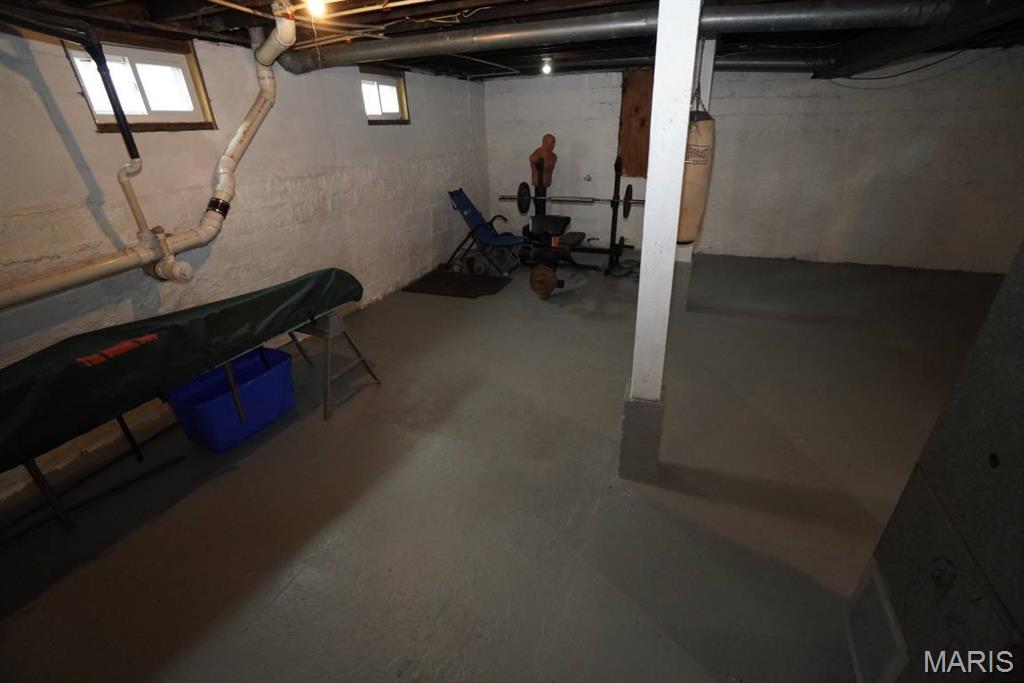 2013 4th Street Madison, IL 62060 - Photo 37 of 50