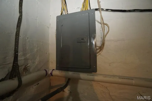 $129,000 | 2013 4th Street, Madison, IL 62060