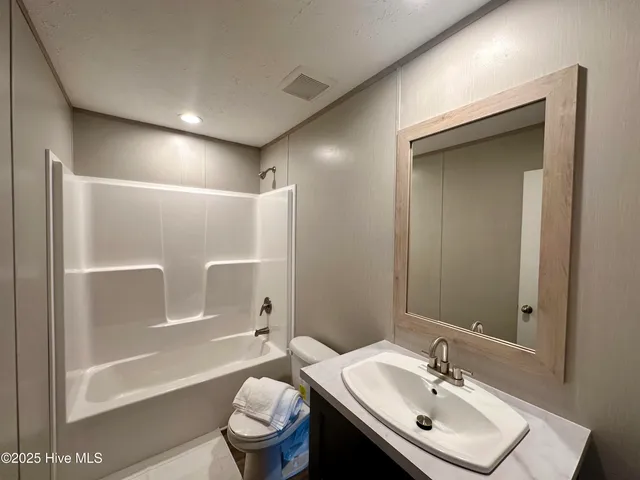 $249,900 | 101 Cottonwood Court, Kenly, NC 27542