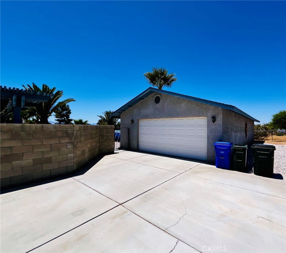 16830 Ocotilla Road Apple Valley, CA 92307 - Photo 32 of 59