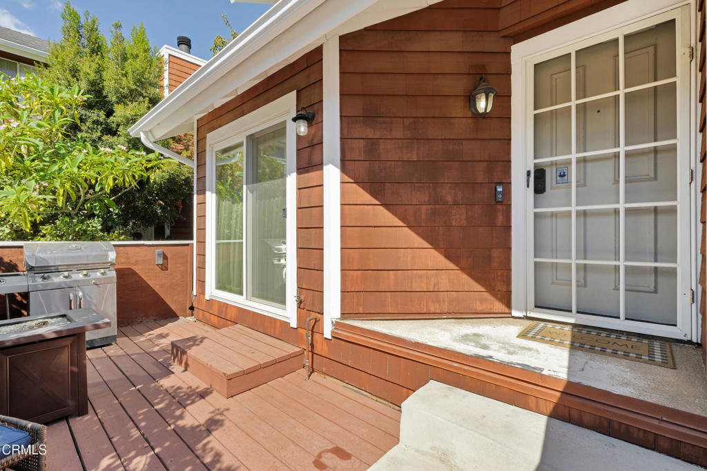 19431 Sherman Way, Unit 6 Reseda, CA 91335 - Photo 14 of 31 07