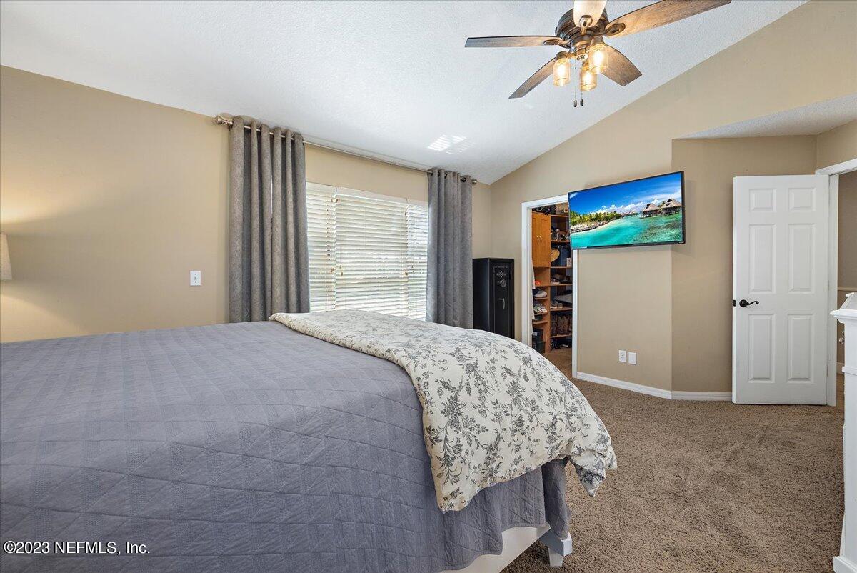 6507 Bernice Road Keystone Heights, FL 32656 - Photo 11 of 24 11-Primary Bedroom