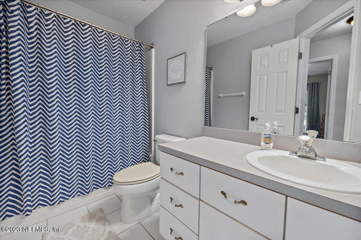 6507 Bernice Road Keystone Heights, FL 32656 - Photo 18 of 24 09-Bathroom