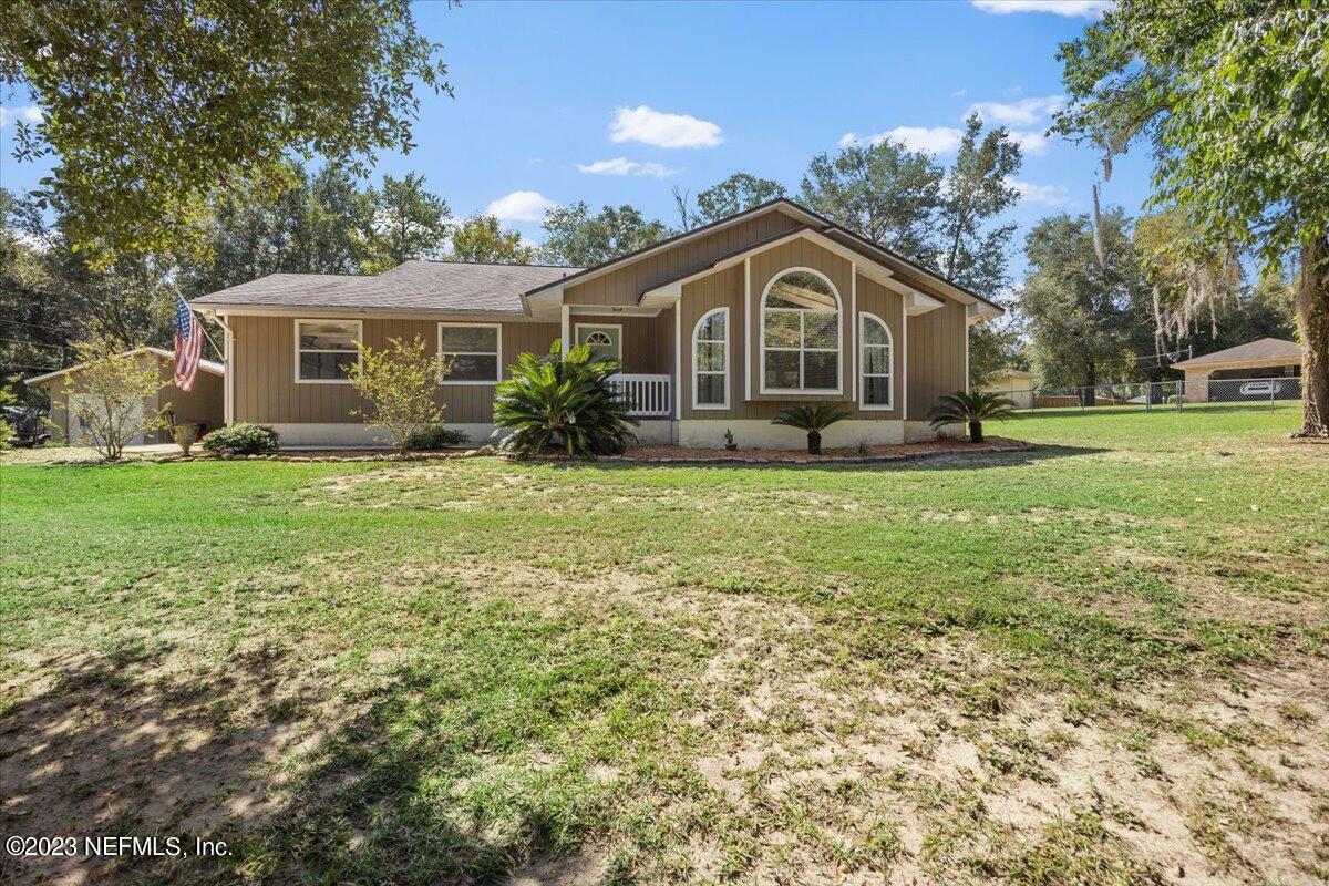 6507 Bernice Road Keystone Heights, FL 32656 - Photo 4 of 24 01-Exterior Front